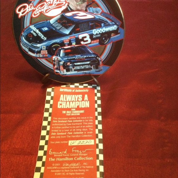 Set of 5 Dale Earnhardt Collector Plates - Picture 10 of 11